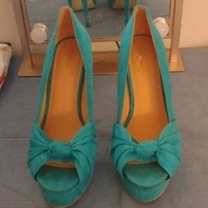 Turquoise green heels with open toe